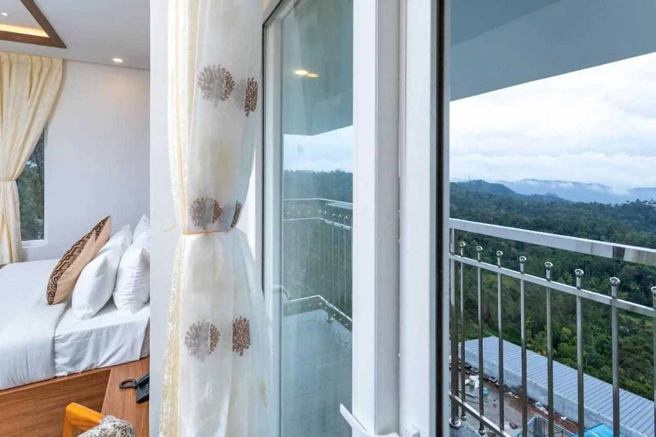 Ramee Wolkenburg Resort & Spa, Munnar 4*,
