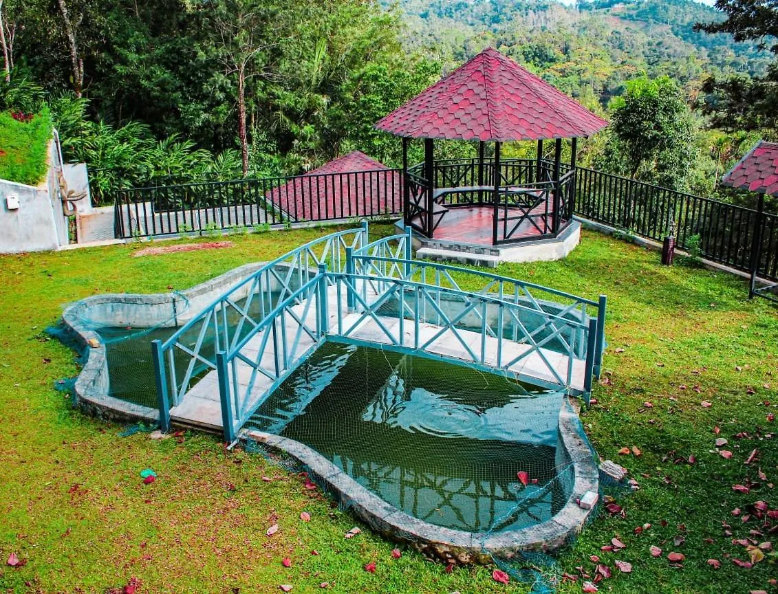 Ramee Wolkenburg Resort & Spa, Munnar 4*,
